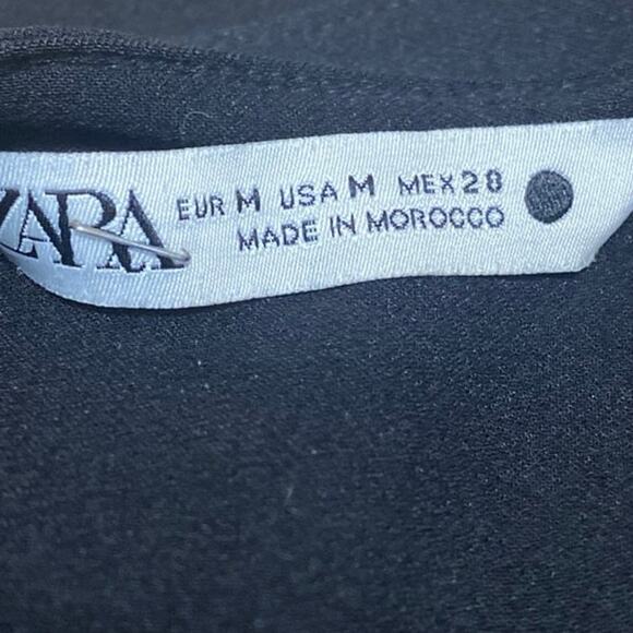 Zara Women's Black Long Sleeve Ring Deep V Neck Knit Blouse Crop Top Size M - Picture 4 of 4